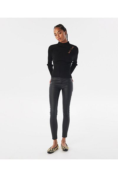 Twist Knitwear Sweater with Metal Accessories
