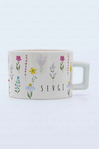 Öz Kupa Karışık Çiçekli Kişiye Özel İsimli Minimalist Lüks Nescafe Fincanı
