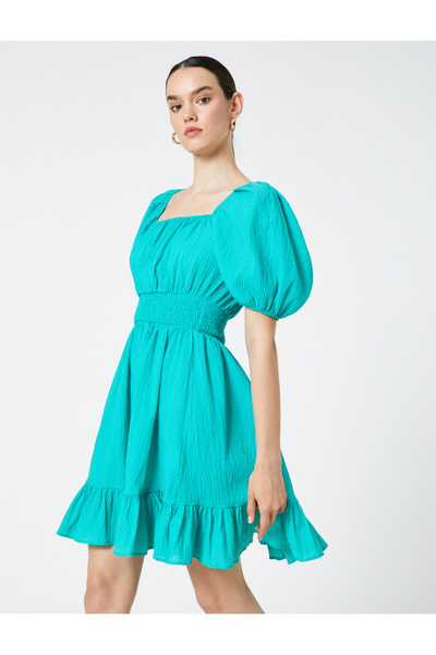 Koton Kurzes Kleid mit quadratischem Ausschnitt und Taille