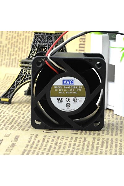 YKA 50x50x28 mm 12 volt fan 4 pin pwm li