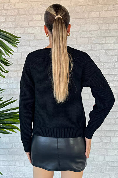 GÜLSELİ Heart Embroidered Black Knitwear Cardigan