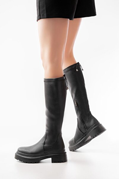 İnfon Ayakkabı Marketi 236-2291 حذاء نسائي أسود بسحاب يومي