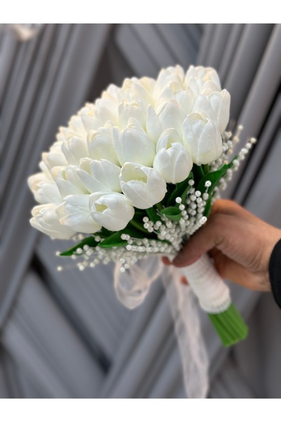 GELİNÇİÇEKCOM Etrafı İncili Lale Buket