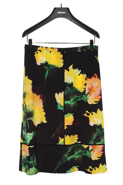 Escada Floral Patterned Zippered Medium Length Flared Skirt