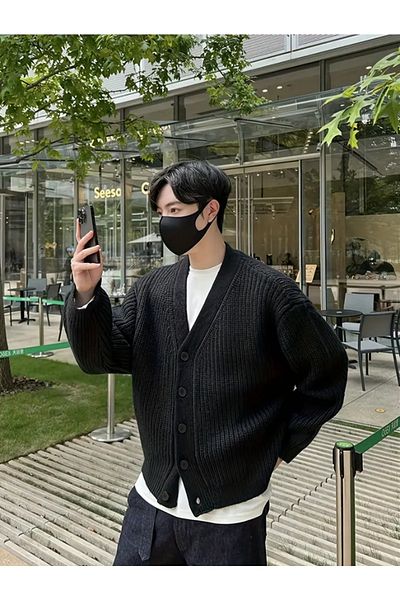 Tarz Cool Ανδρική ζακέτα με κανονική εφαρμογή με κουμπιά V λαιμόκοψη