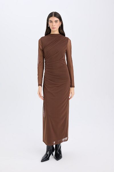 DeFacto Figurbetontes, körperbetontes Maxikleid aus Tüll mit halbem Rollkragen und langen Ärmeln E3548AX24WN