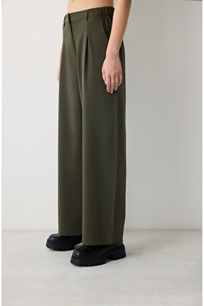 Penti Haki Yüksek Bel Dökümlü Pantolon