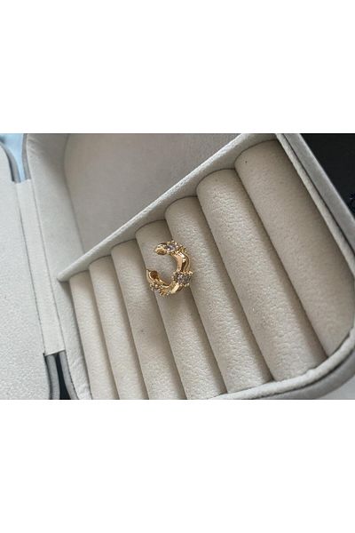 Modadiro Tffco Baguette Cartilage Earrings