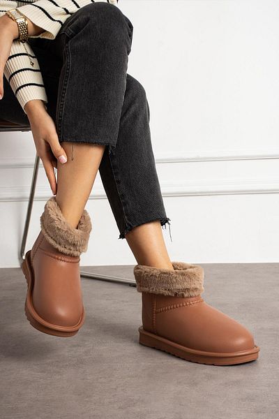 ShoeTek Lirse γυναικείες μπότες βροχής εσωτερικά και γιακά γούνινο μαύρισμα