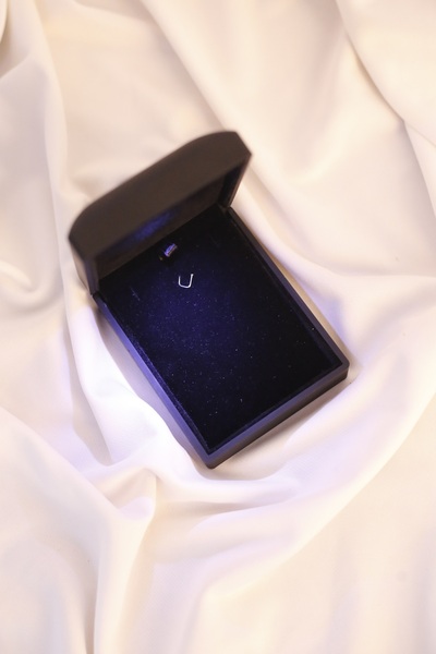 SUNSHINE Siyah Renkli Işıklı , Pırlanta Yüzük, Tektaş Alyans,Kutusu