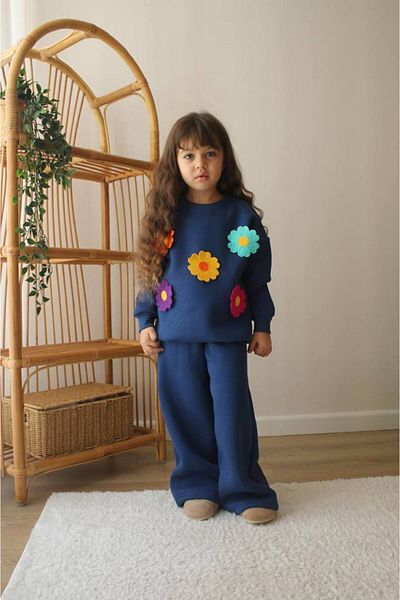 Lolliboomkids Girls' Navy Blue Fleece Floral Embroidery Sweatshirt and Sweatpants Set - Soft 3 Yarn