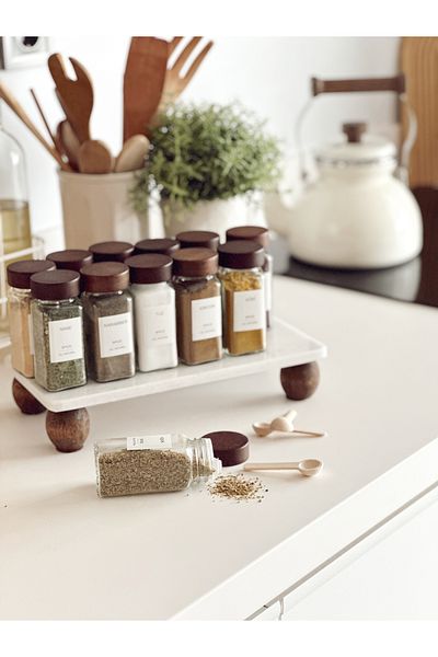 MODA OZY 12-Piece 120ml Glass Spice Rack with Acacia Lid Spice Set (Water Resistant Label)