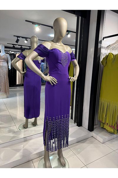 Robes Rochie elegantă de damă cu umăr dezactivat cu perle