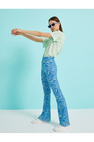 Koton Gemusterte Hose mit weitem Bein