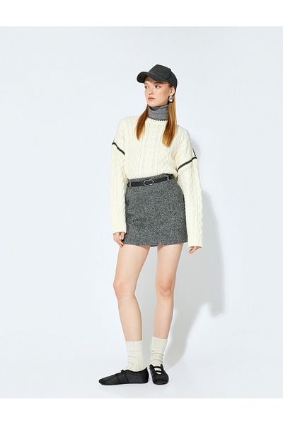 Koton X Şahika Ercümen - Pulover din tricot de păr cu mânecă lungă, cu textura moale, contrast de culoare