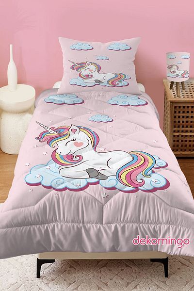 dekomingo Tropical Animals on the Cloud Patterned Quilted Children's Quilts and Pillow Cases