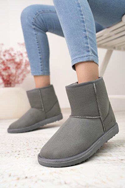 XStreet 02 Ruby Uggy Kısa Kadın Bot Yünlü Bot