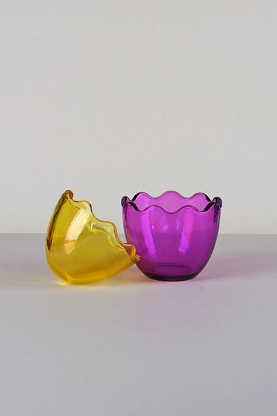 Glore Magnolia Serving Bowl with Lid - Purple and Yellow