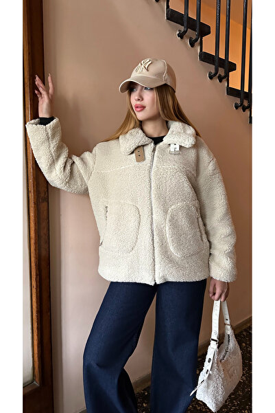 Angel Mia Palton de motociclist bej - Detaliu cu cataramă la guler și piele d...