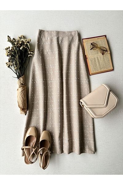 KÜÇÜĞÜM BUTİK Fusta lungă din tweed bej