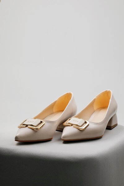 Beyond Women's Beige Double Buckle Leather Classic Heeled Shoes 4cm Byndkp704