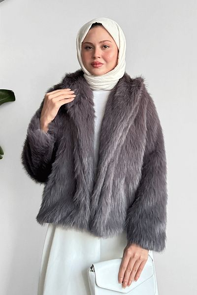 InStyle فرو أنثراسايت قصير مبطن