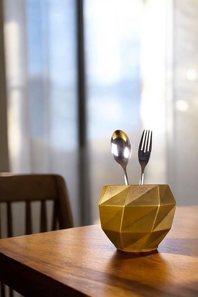 Evene Decorative Upright Spoon Holder - Countertop and Gold Tumbled Color Model 20