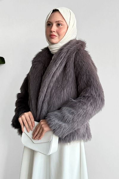 InStyle فرو أنثراسايت قصير مبطن