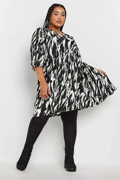 Stil Diva Plus Size V Neck Half Sleeve Print Mini Dress 270029