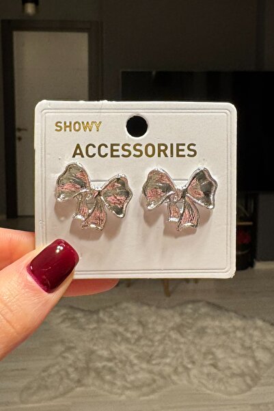 C&E Design Kadın Tarz Fiyonk Küpe