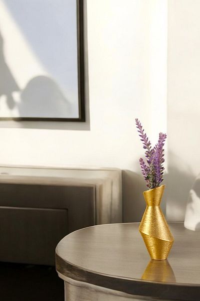 Evene Small Vase - Table Top and Home Decoration, Gold Color Model 2