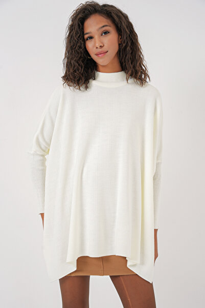 Bigdart 15783 Modell Weißer Poncho-Pullover mit Schlitz