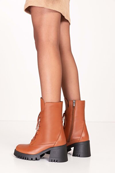 Gondol Hakiki Deri Kalın Topuklu Kauçuk Taban Şık Bot Bel.1554