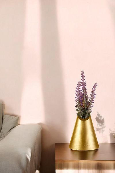 Evene 9 Model Home Decoration Vase - Small, Table Top and Gold Color