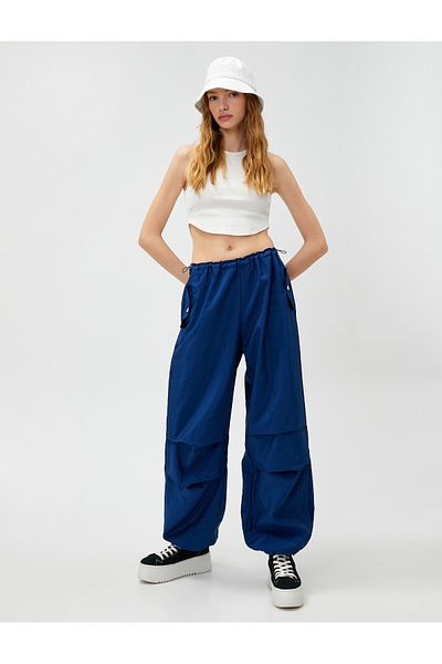 Koton Fallschirmhose mit Taschendetail, Stopper und Druckknopfverschluss