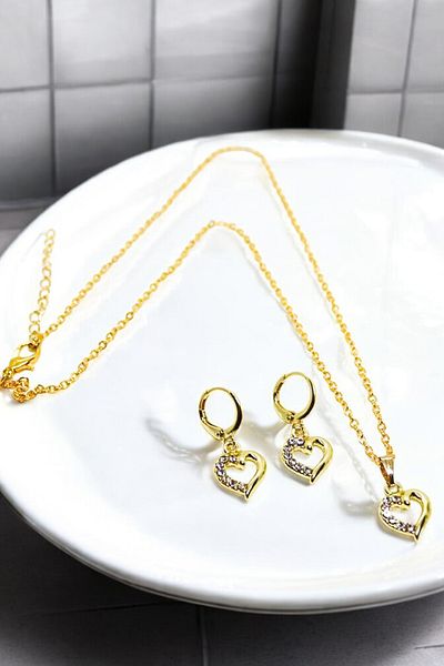 EUROMODA Zircon Stone Heart Design Necklace and Earring Jewelry Set