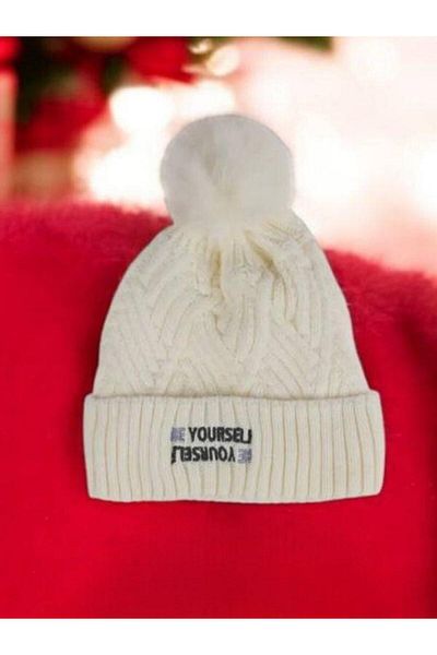 Zekids 9-15 Years Old Girls Be Yourself Written Pilling Proof Fleece Scarf Beanie Gloves Set