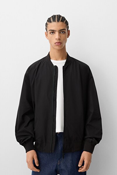 Bershka Hafif teknik kumaşlı bomber ceket