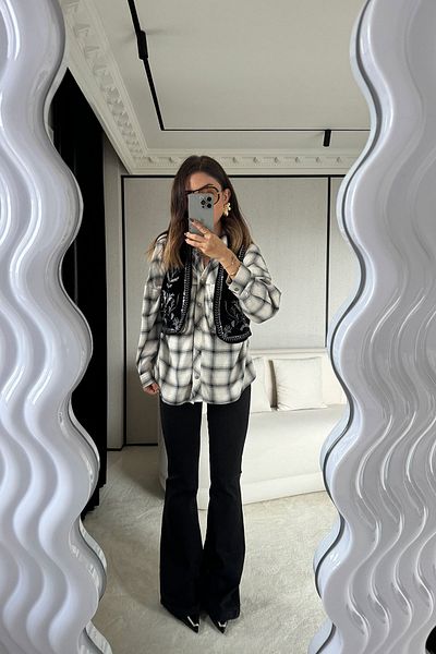 Özge Özgenç Embroidered and Sequined Velvet Vest