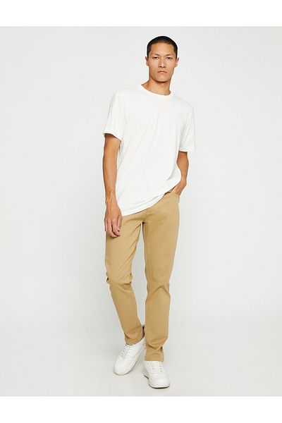 Koton Basic-Gabardine-Hose mit schmaler Passform und Knopfdetail