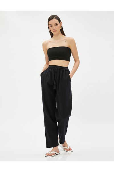 Koton Bequeme Hose mit Taschen und Bindegürtel