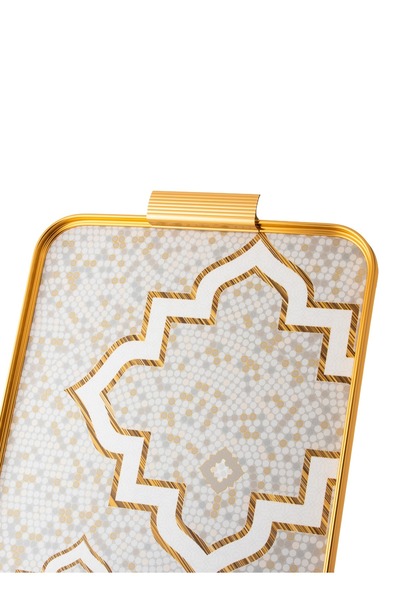ALSAIF Elegant decorative tray made of porcelain in gold