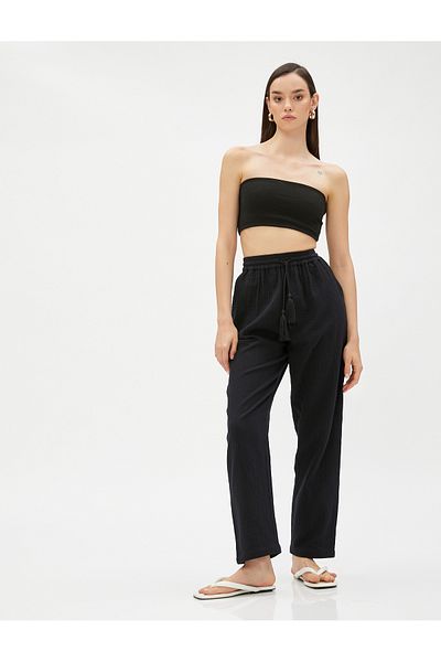 Koton Bequeme Hose mit Taschen und Bindegürtel