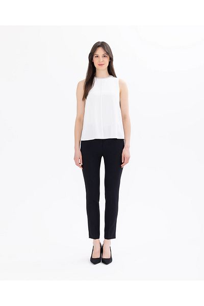 SEÇİL Crew Neck Sleeveless Blouse