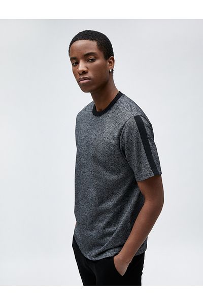 Koton Λεπτομερές κοντό μανίκι Basic Melted T-Shirt Crew Neck Ripe