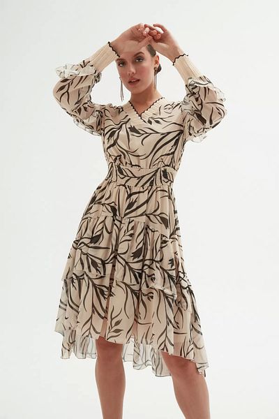 rapellin Rochie cu decolteu în V de culoare bej - Model 1779