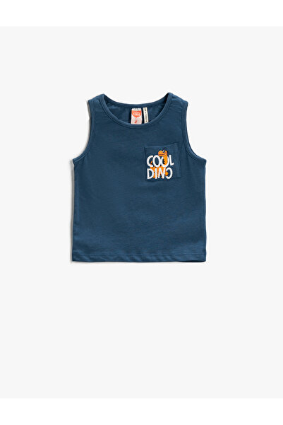 Koton قميص داخلي بجيب وطبعة ديناصور وياقة دائرية من القطن