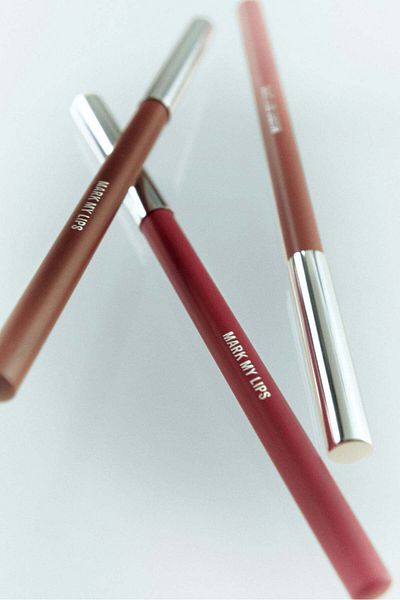H&M Creamy lip pencil