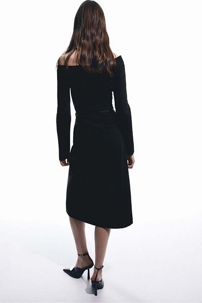 H&M Belted off-the-shoulder dress