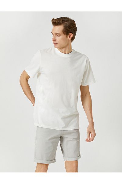 Koton Basic-Bermudashorts aus Baumwolle mit Taschen und Knöpfen